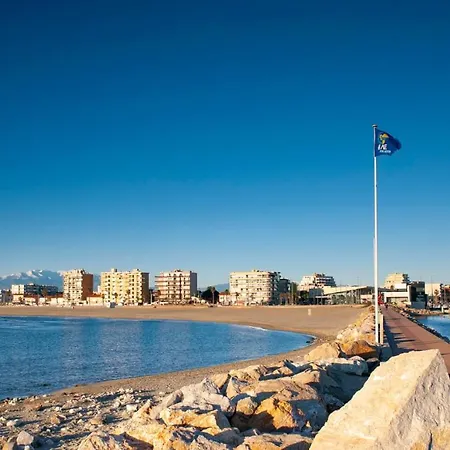 Fredanne, Moderne Wifi, Fibre à 100m De La Canet-en-Roussillon